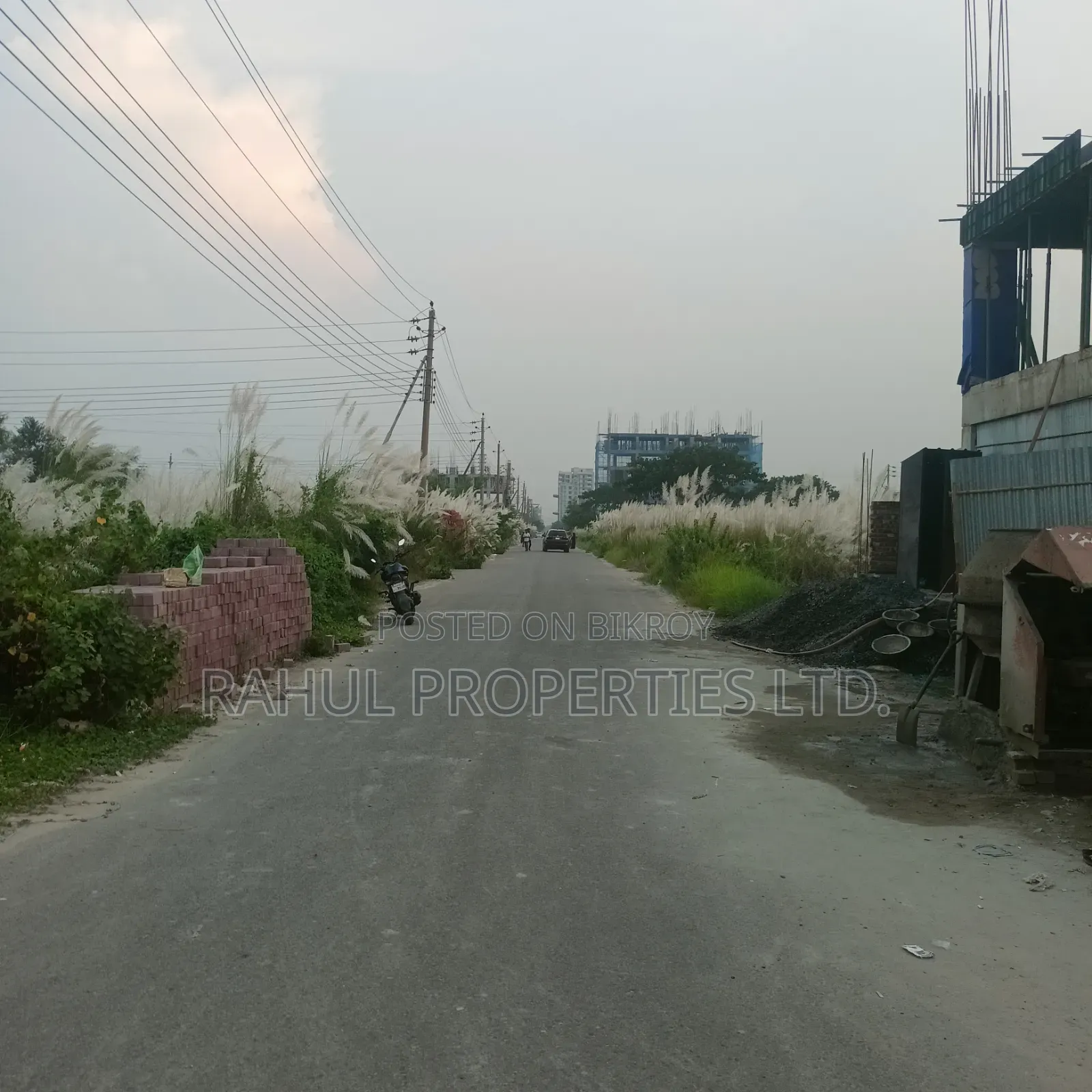 Urgent_ N Block [ 3 Katha ] Land For Sale Bashundhara. in Basundhara
