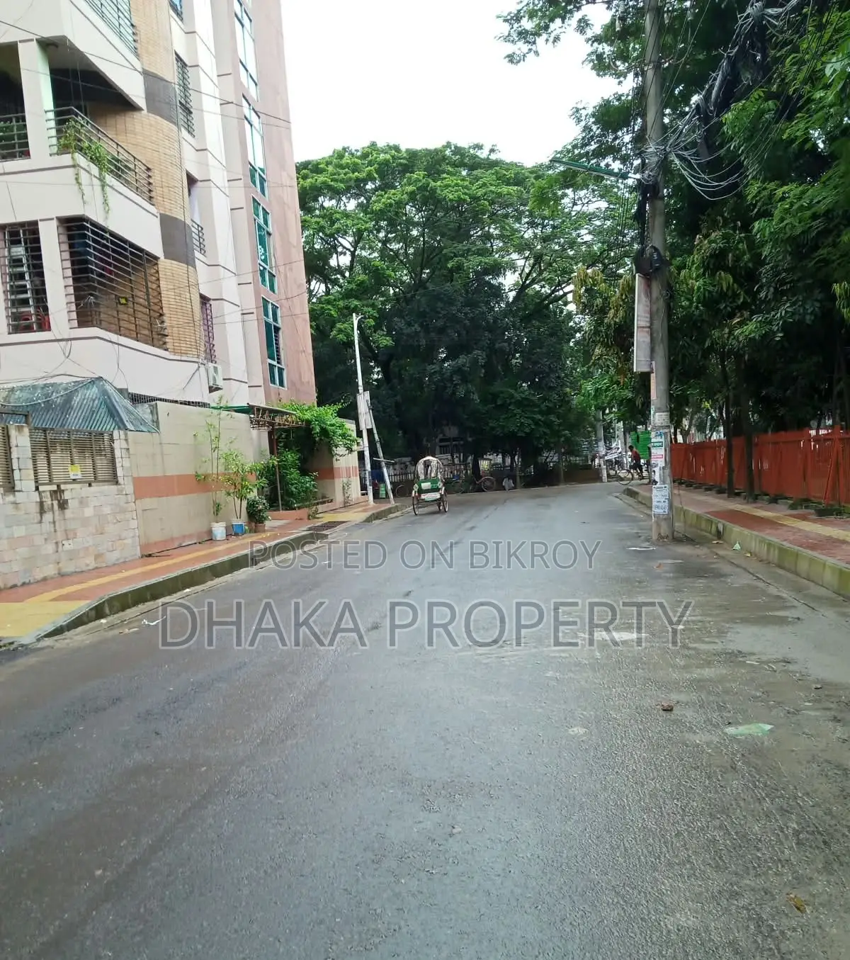 Corner 5 Katha South/West at Sector-11 in Uttara