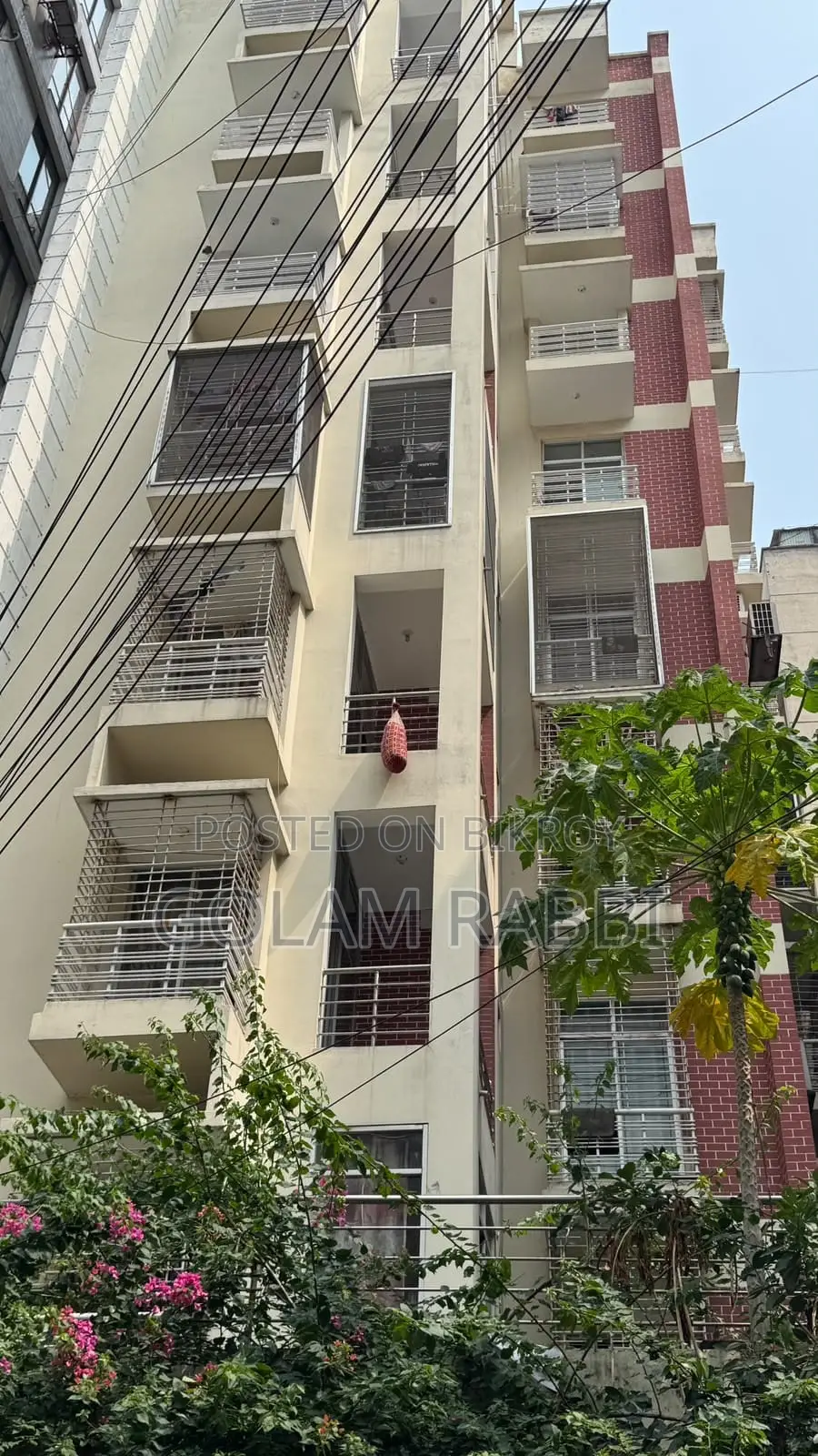 Furnished 3-bedroom Apartment in Bashundhara for sale in Basundhara