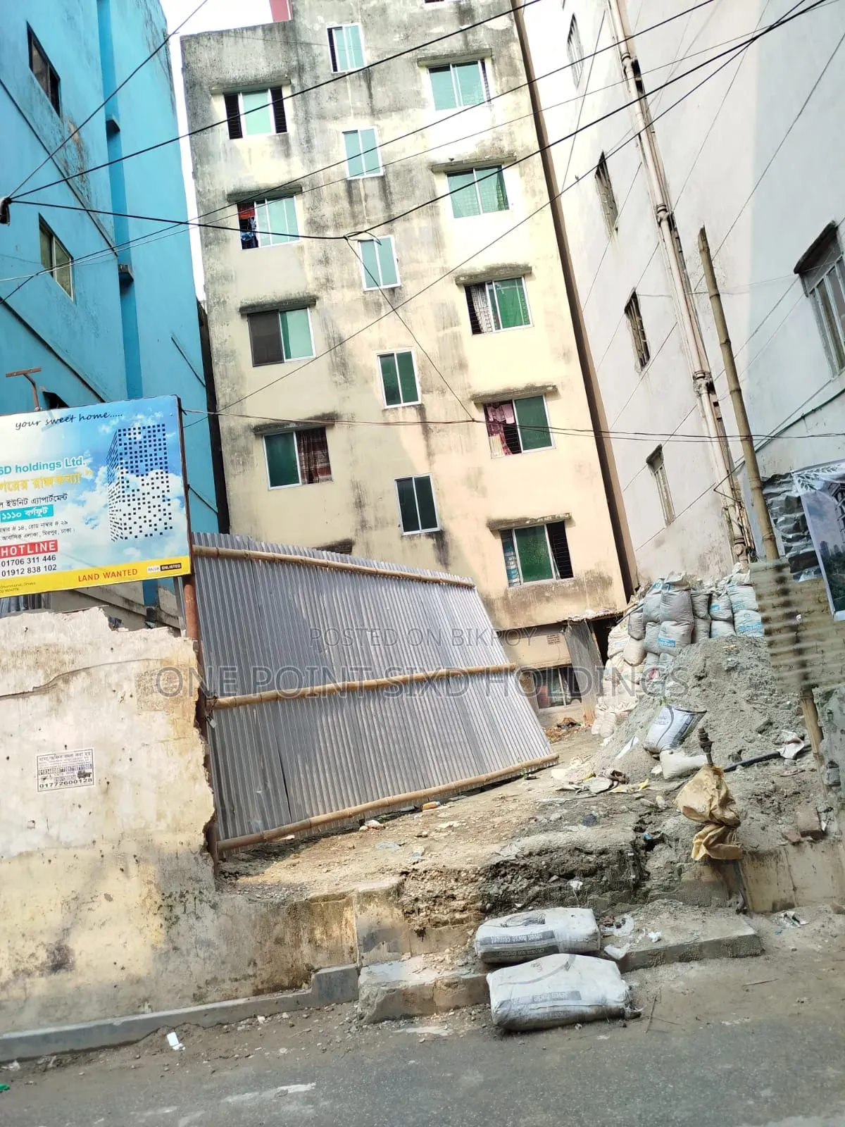 3 Bedroom Apartment in Rupnagar Residential Area, for sale in Mirpur