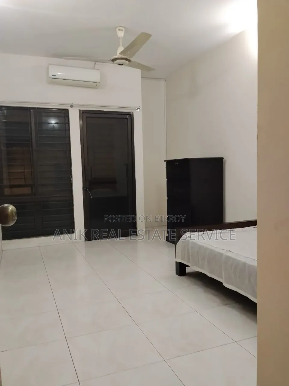 3 Bedroom Apartment in Anik Real Estate, Baridhara for sale in Baridhara