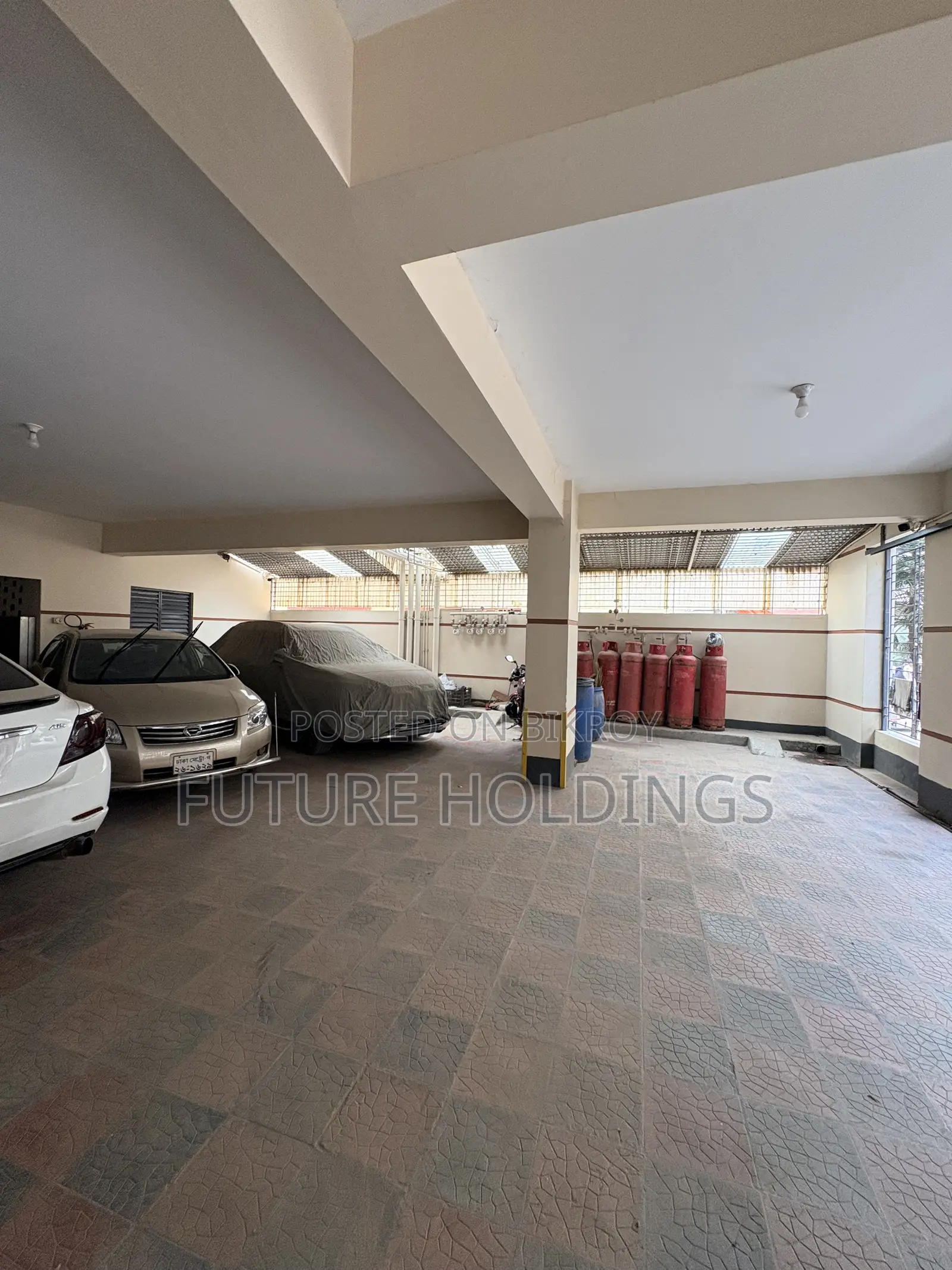 3bdrm Apartment in Ashrayon, Rampura for sale in Rampura