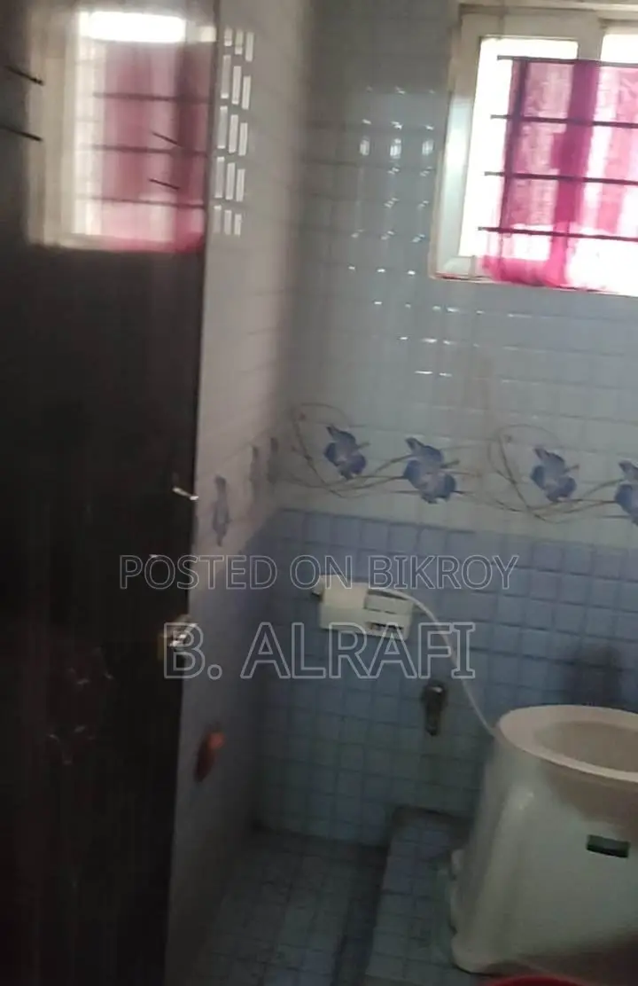 3 Bedroom Furnished Apartment in Shaymoli Housing, for sale in Mohammadpur