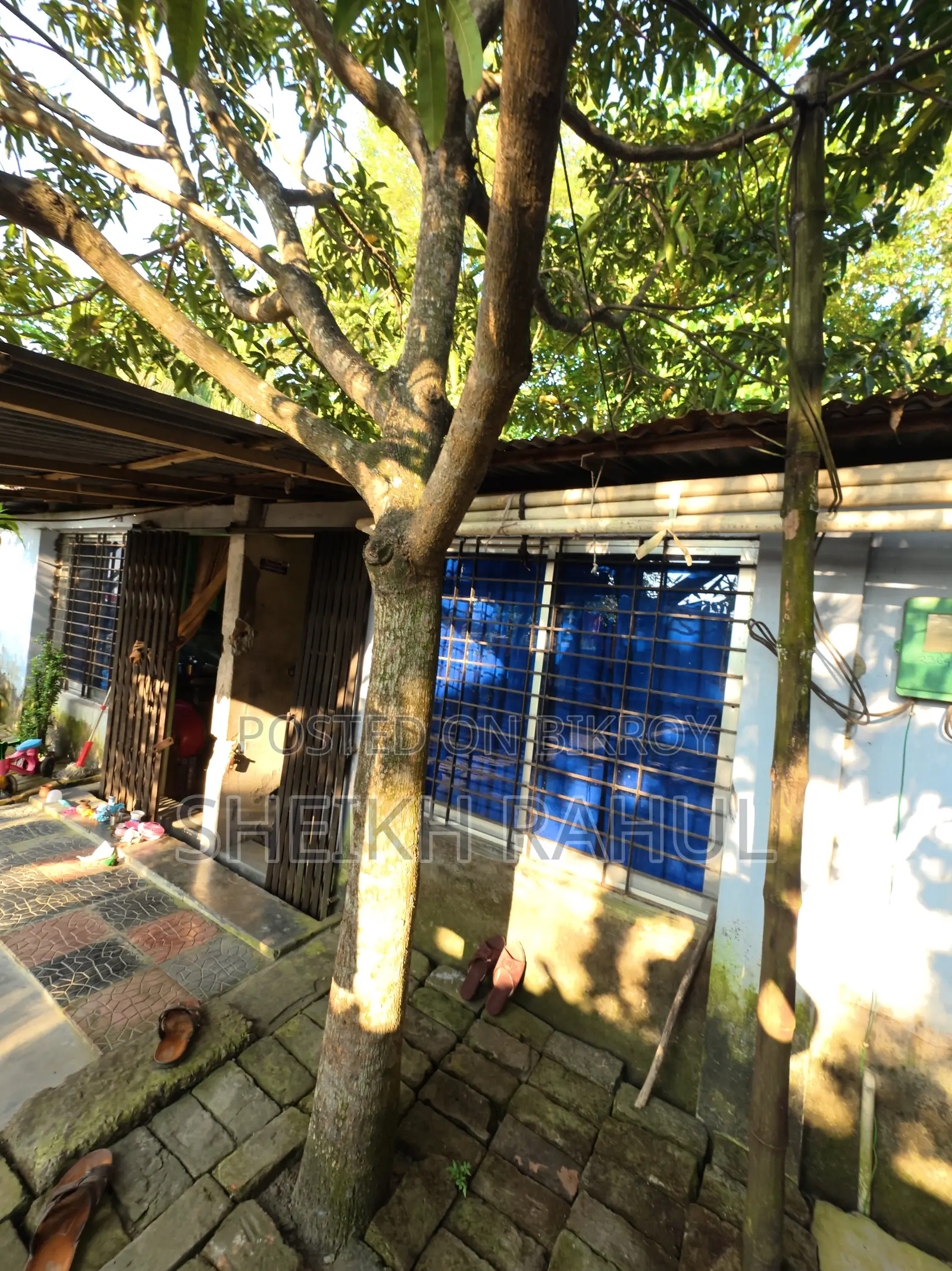A residential house with 3 katha of land is for sale. in Gollamari