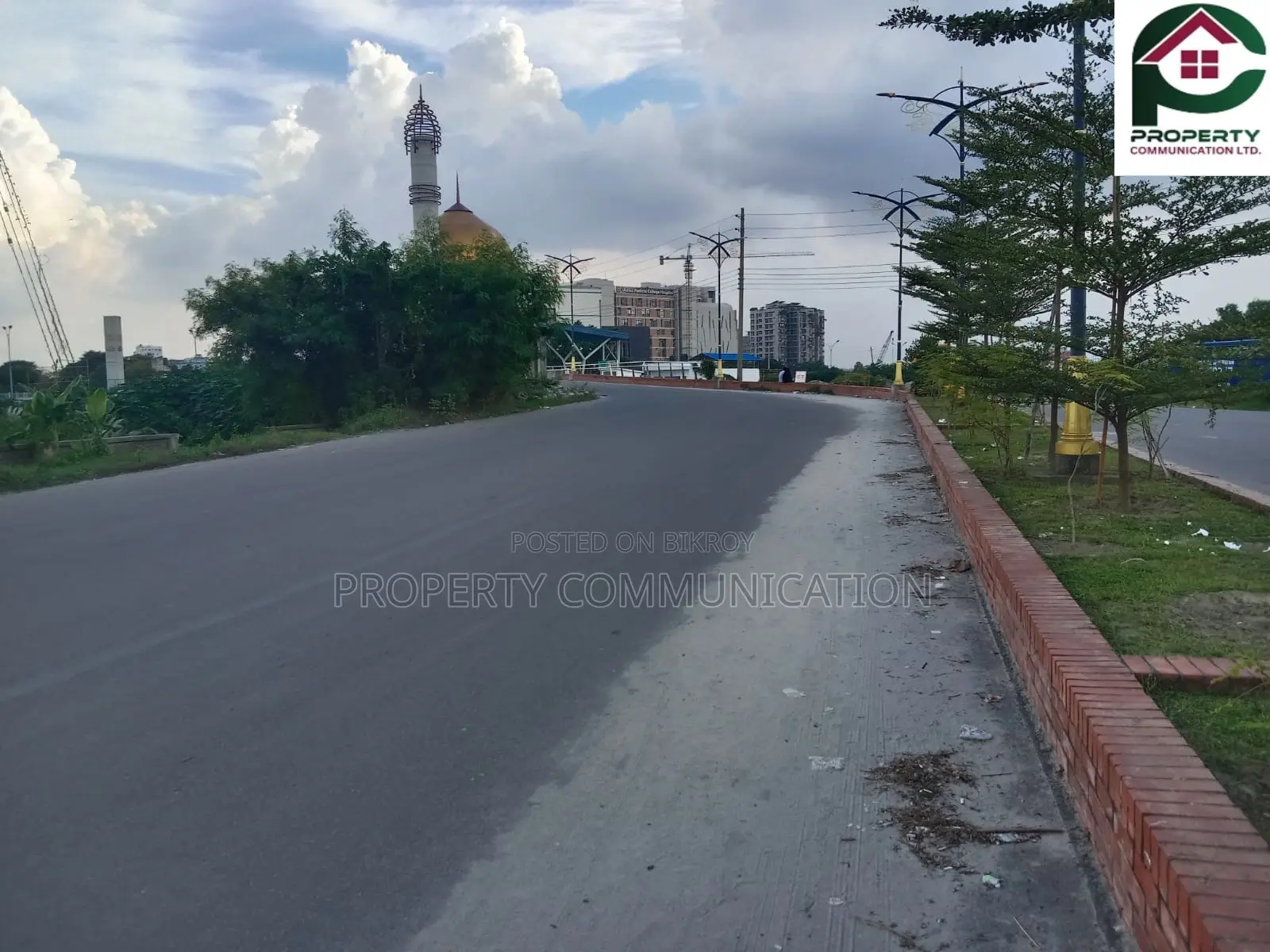 Exclusive- North Facing 4 Katha Plot at Basundhara, Block- P in Basundhara