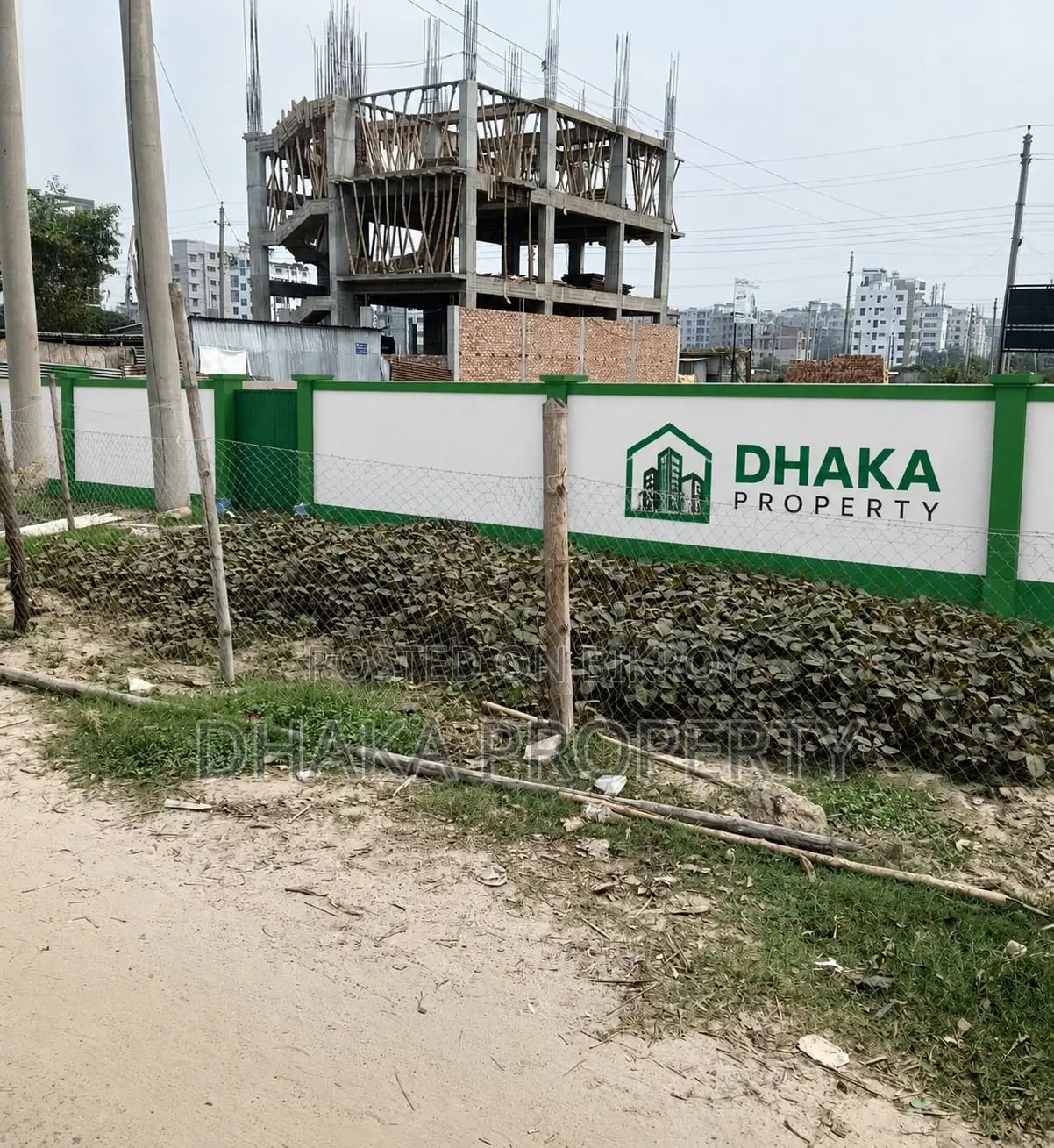 60ft Road Zora 6 Katha Park View Plot at Sector-17/D in Uttara