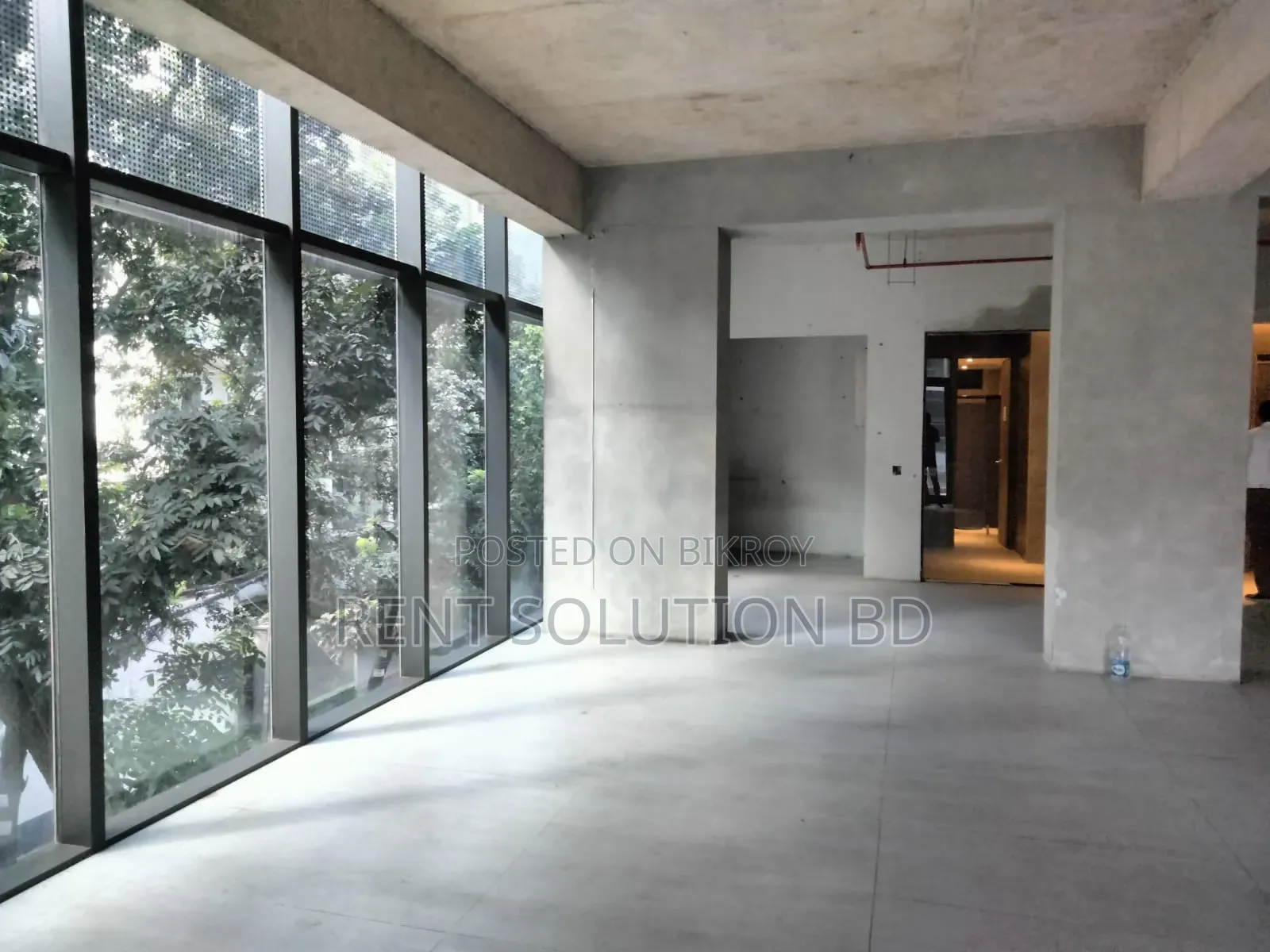 Ground Floor Space Rent for Restuarant / Shop/ Showroom in Gulshan