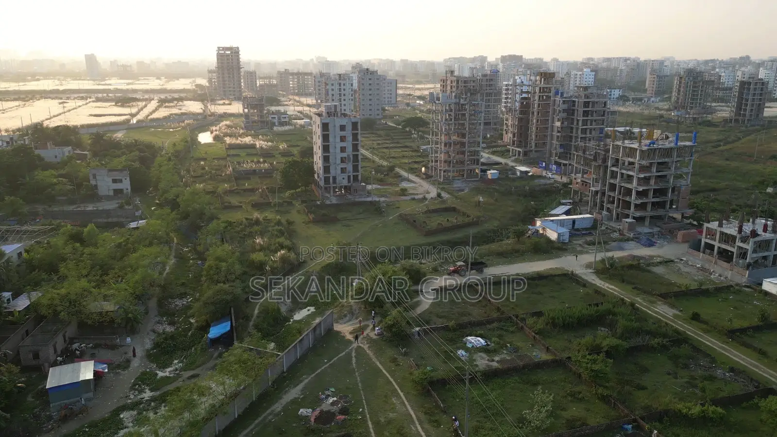 Adjacent to 300' Feet 4 Katha Plot at Block-M in Basundhara