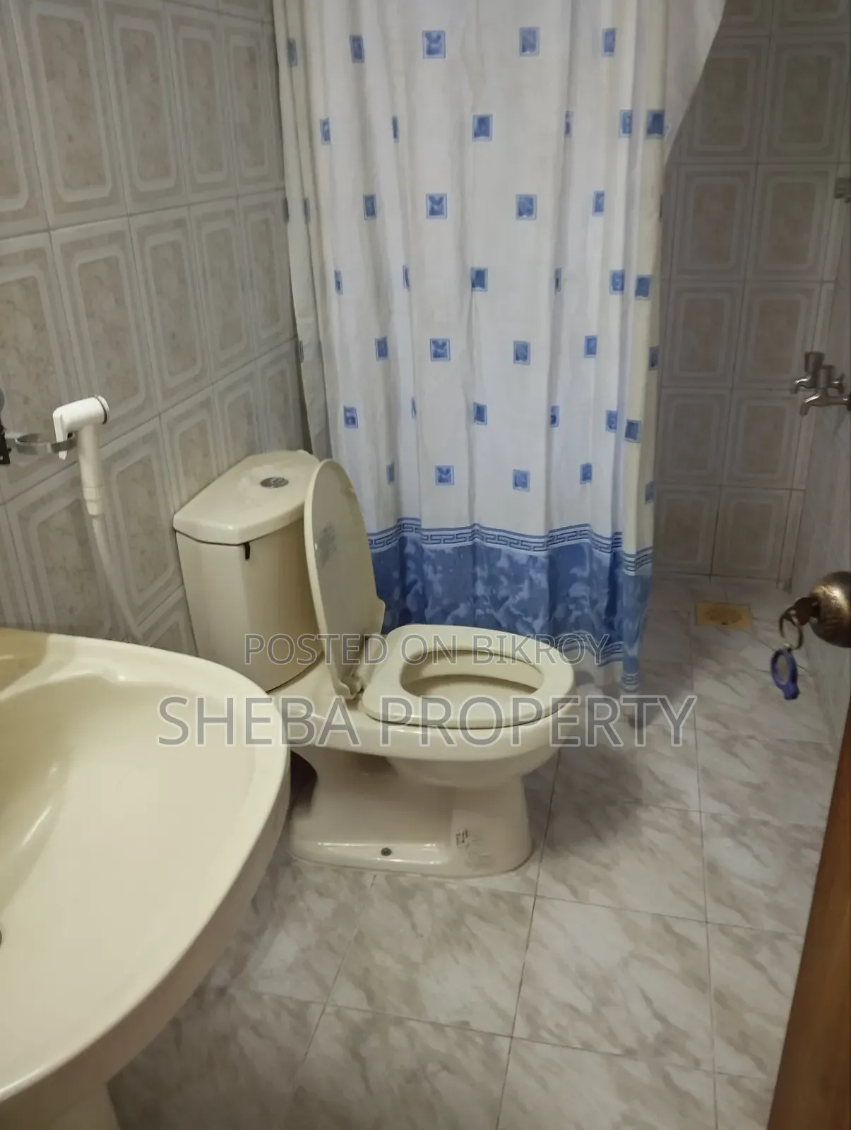 4 Bedroom Office Apartment for Rent in Gulshan 1 in Gulshan