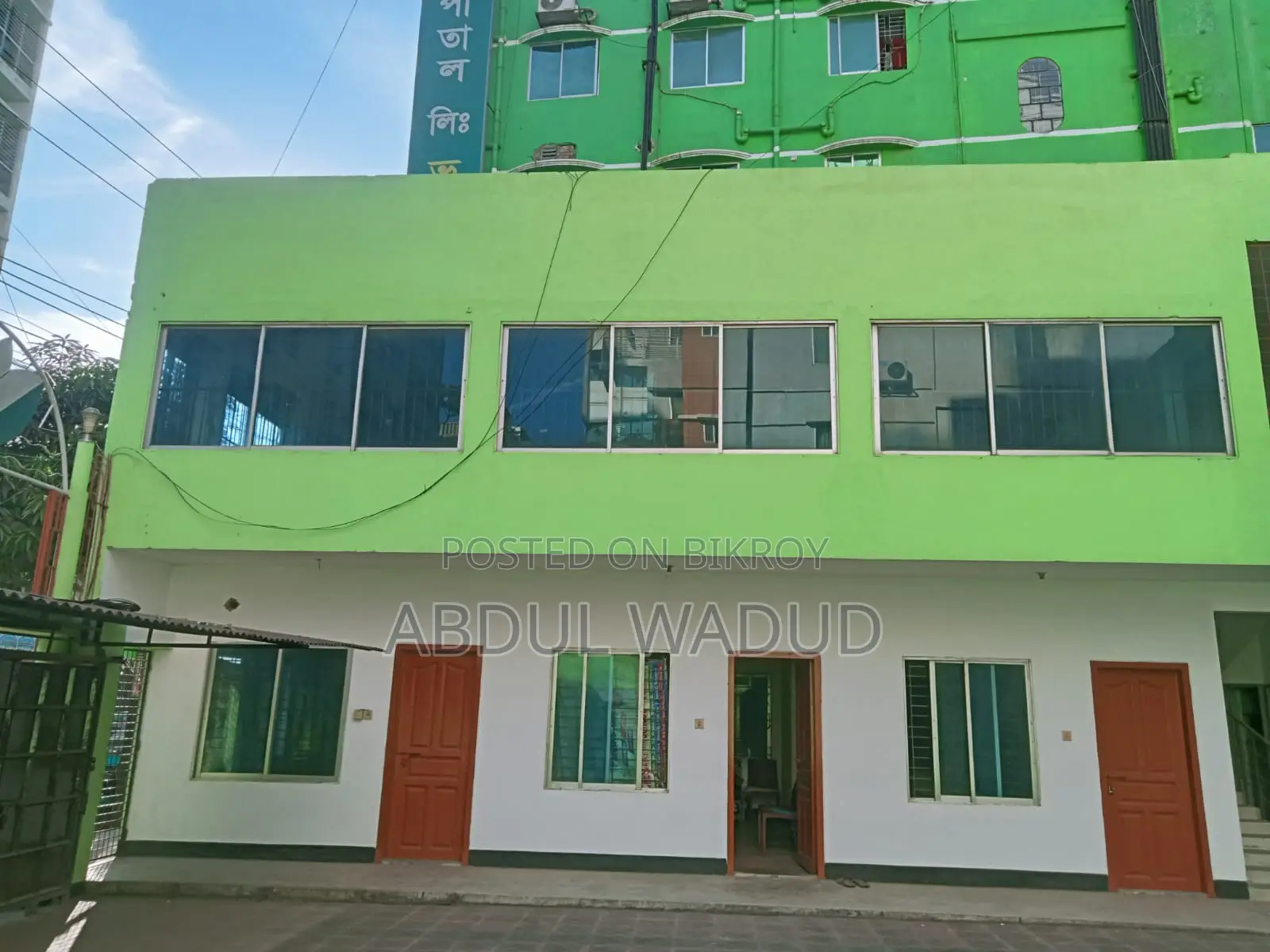 Banasree Commercial Space (School/College/NGO's/Office) for Rent in Banasree