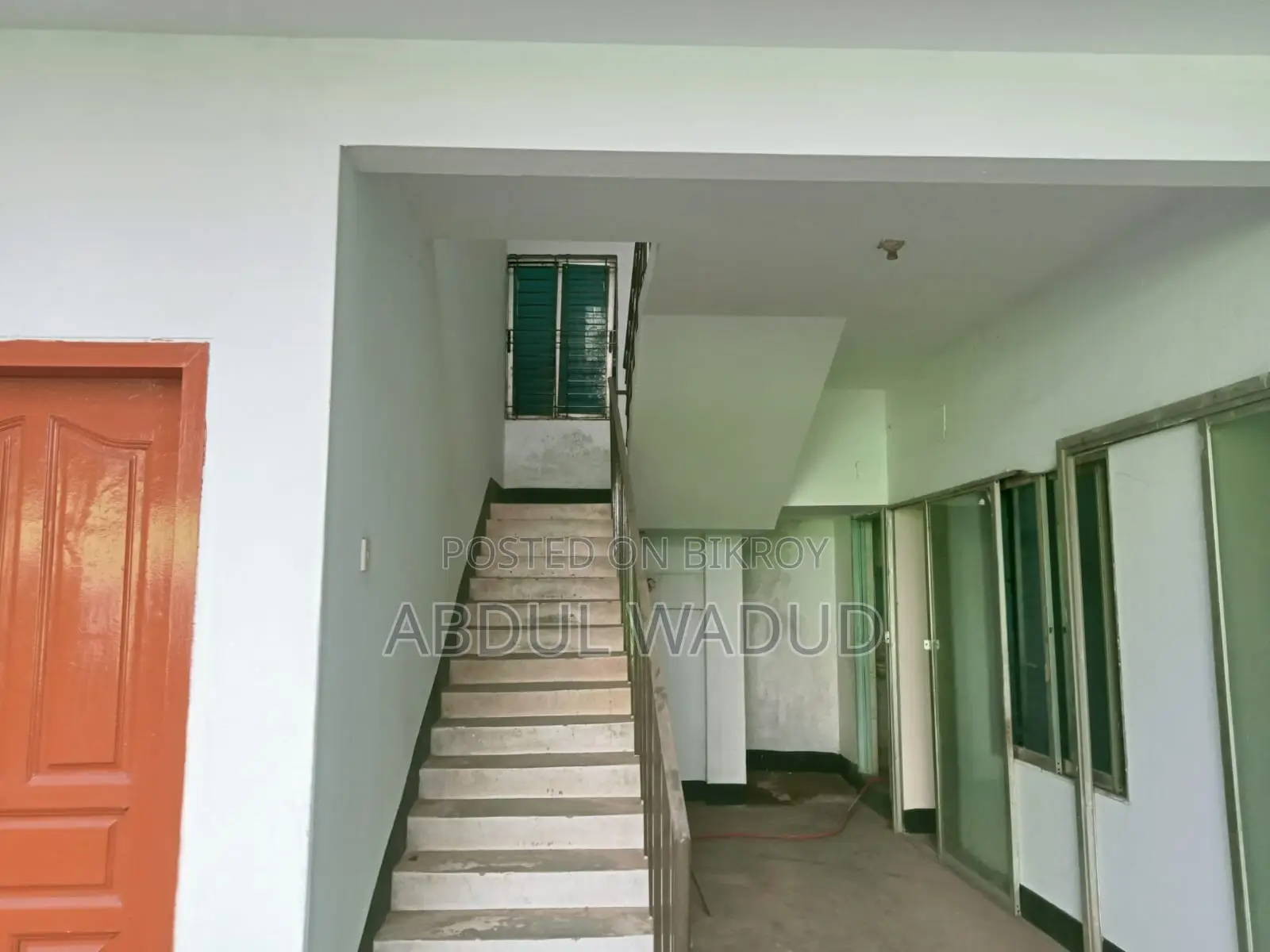 Banasree Commercial Space (School/College/NGO's/Office) for Rent in Banasree