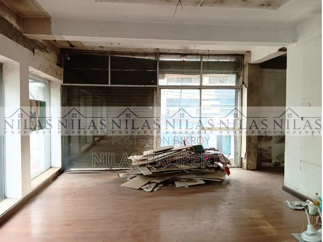 1st Floor Showroom/Office Space Ready for Rent in Banani in Banani