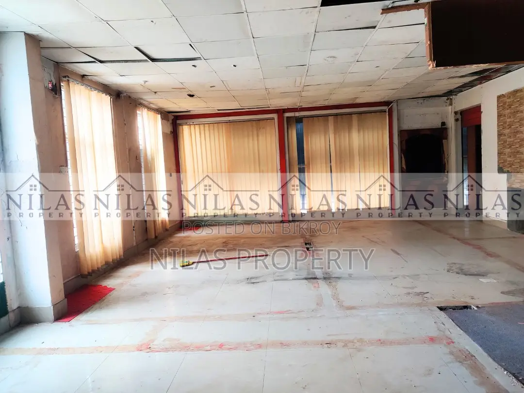 1st Floor Showroom/Office Space Ready for Rent in Banani in Banani