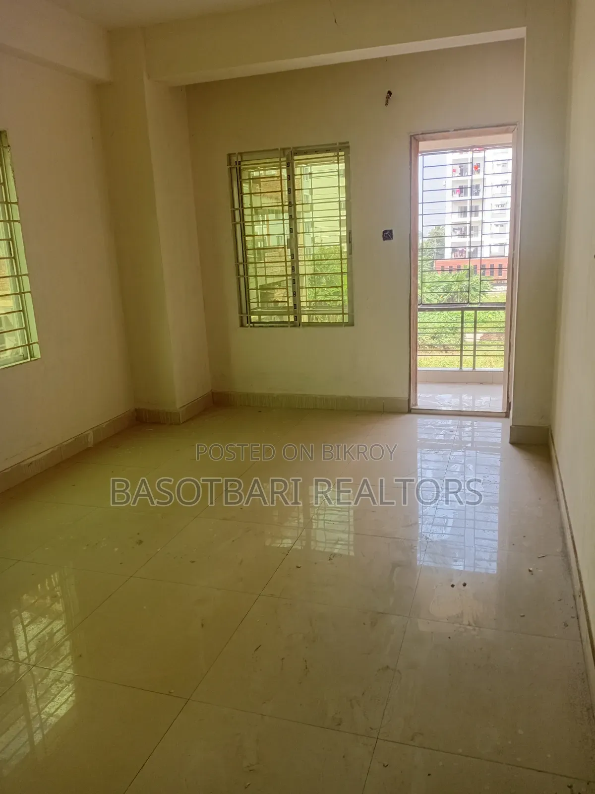 3-Bedroom Apartment in Aftab Nagar for Sale in Aftab Nagar