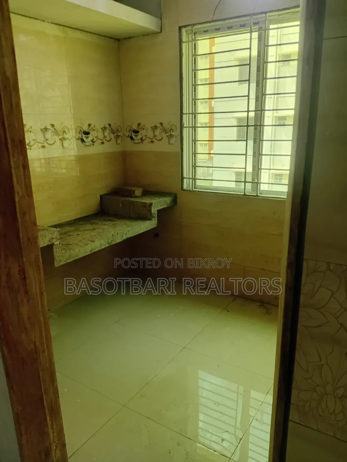 3-Bedroom Apartment in Aftab Nagar for Sale in Aftab Nagar