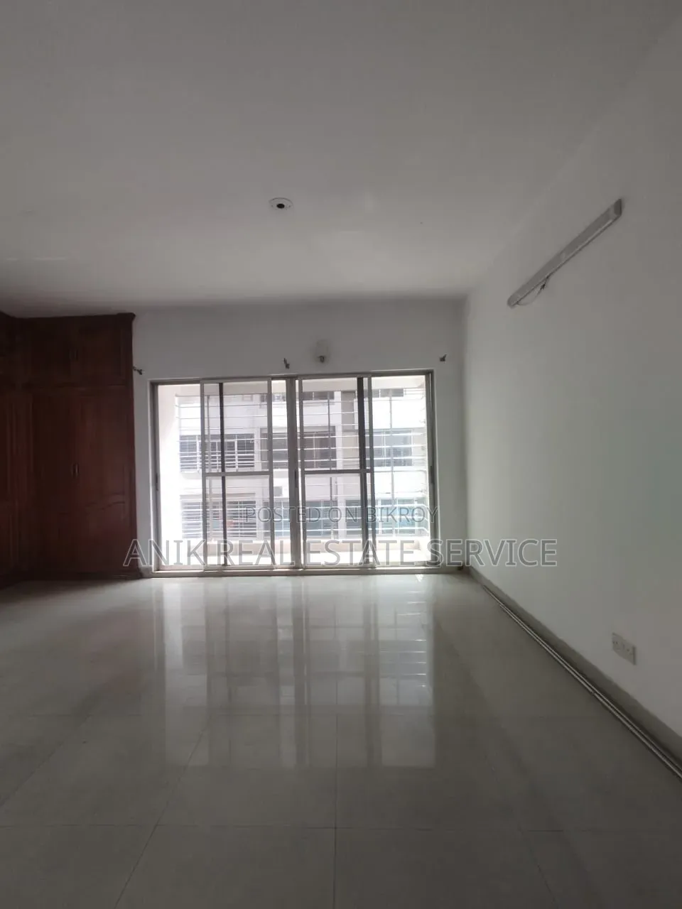 4 Bedroom Apartment in Anik Real Estate, Baridhara for Rent in Baridhara