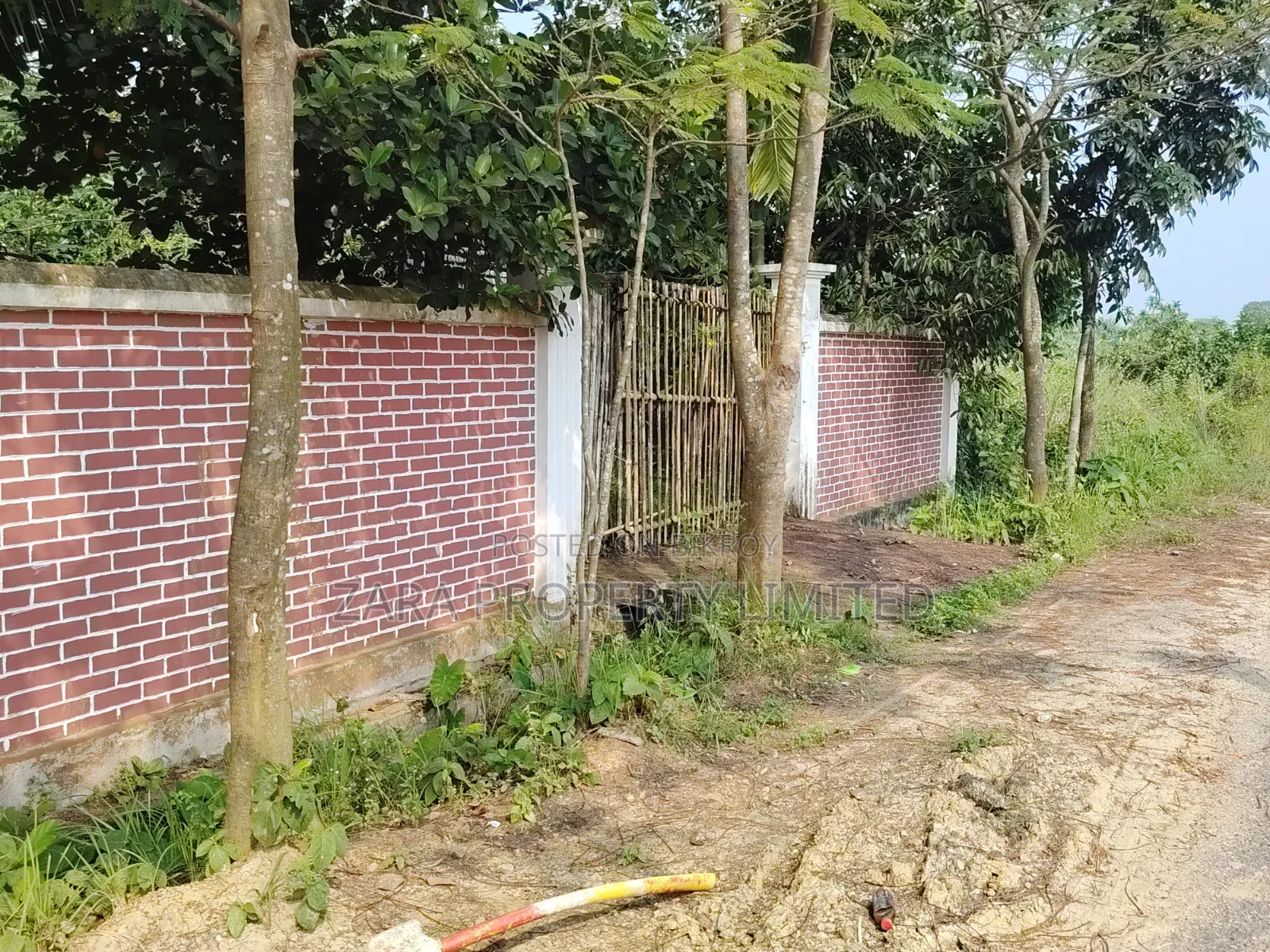 East-facing 3 katha plot beside 300 feet road, sector number 9. in Purbachal