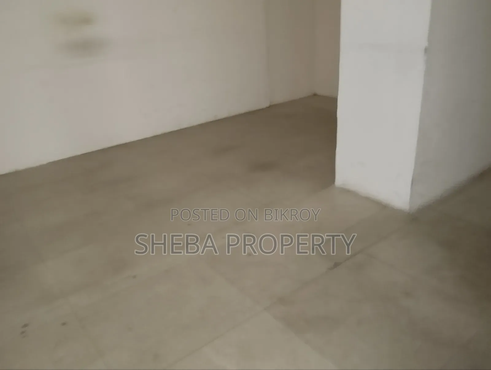 Commercial 1500 SFT Office Apartment for Rent in Gulshan 1 Avenue in Gulshan