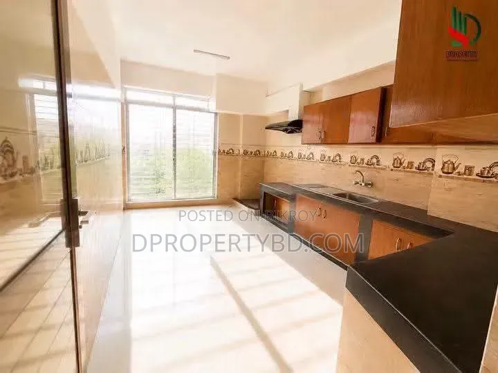 4 Bedroom Apartment in Dproperty, Basundhara for rent in Basundhara
