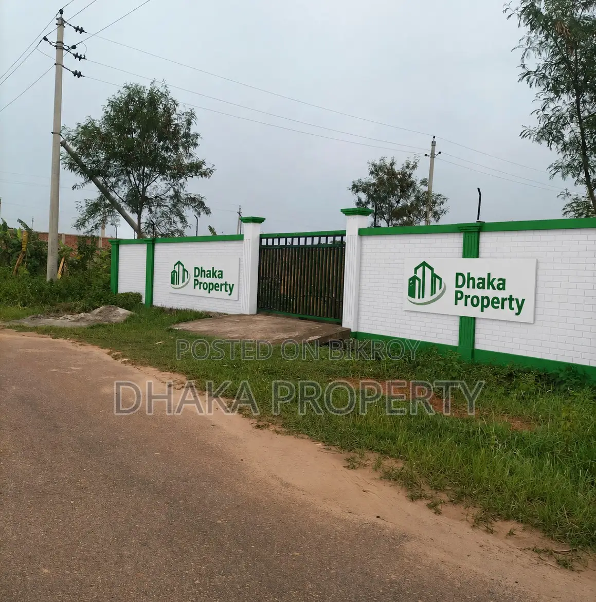 Nearby 300ft Expressway 10 Katha North at Sector-1 in Purbachal