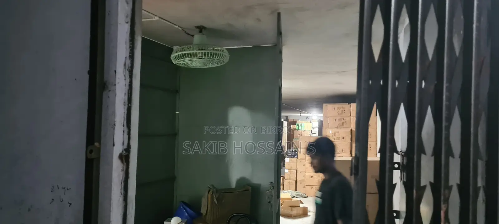 1792 Sq Ft Warehouse for Rent, Nawabpur Road, M.S. Electric MKT in Bangshal