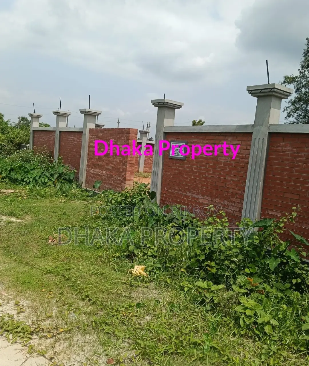 Bypass Road 5 Katha Park East at Sector-20 in Purbachal