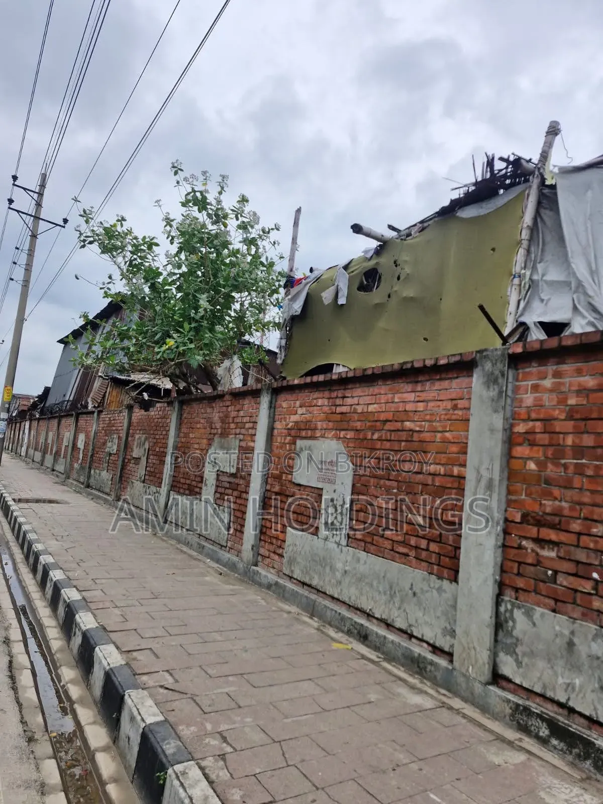 54 katha land near Hatirjheel for sale in Mogbazar